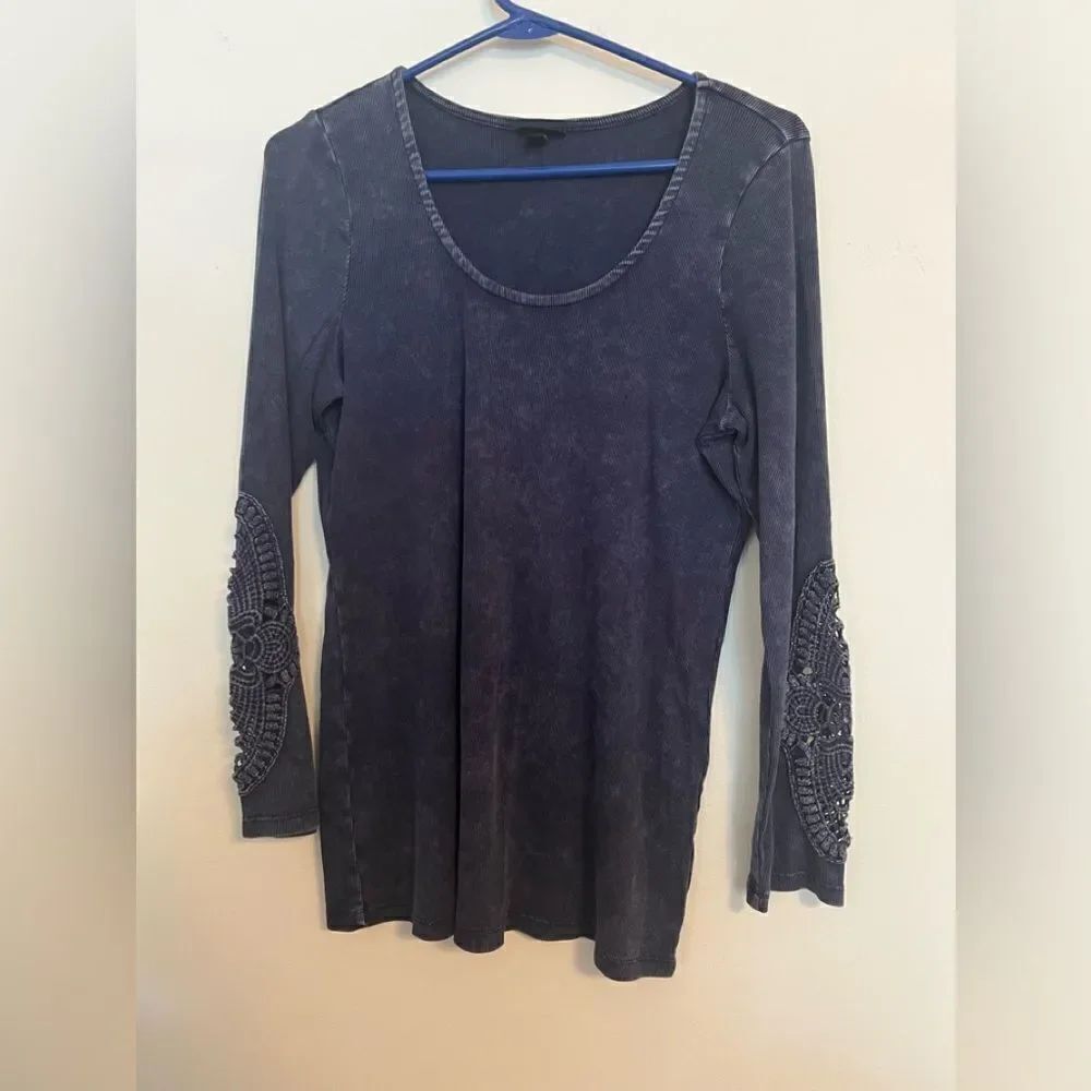 Torrid Blouse 